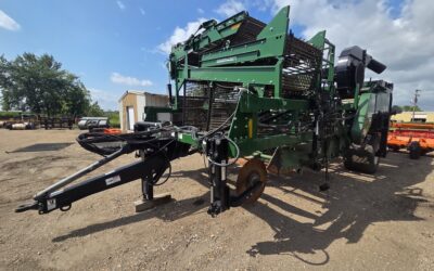 2021 674 LOCKWOOD Harvester